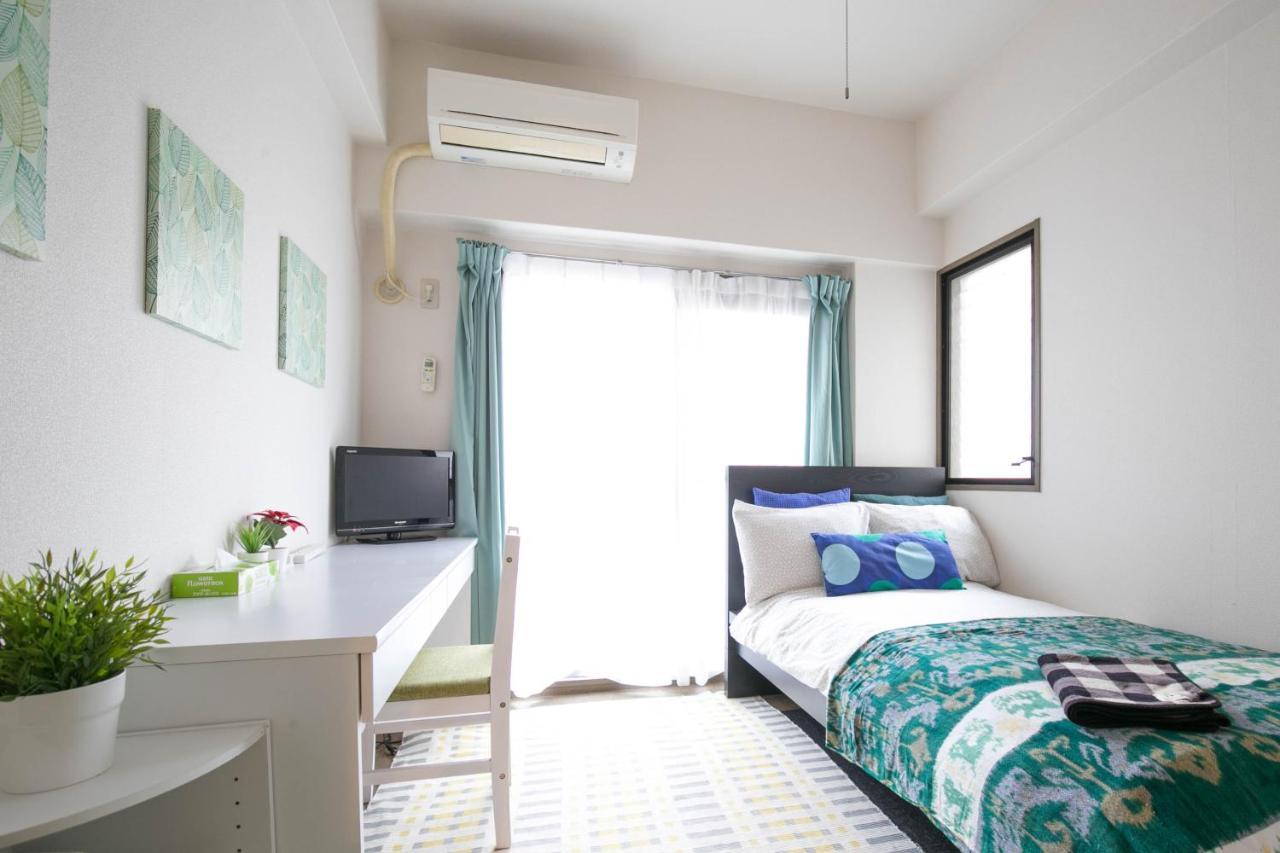 Escort Haruyoshi Apartment