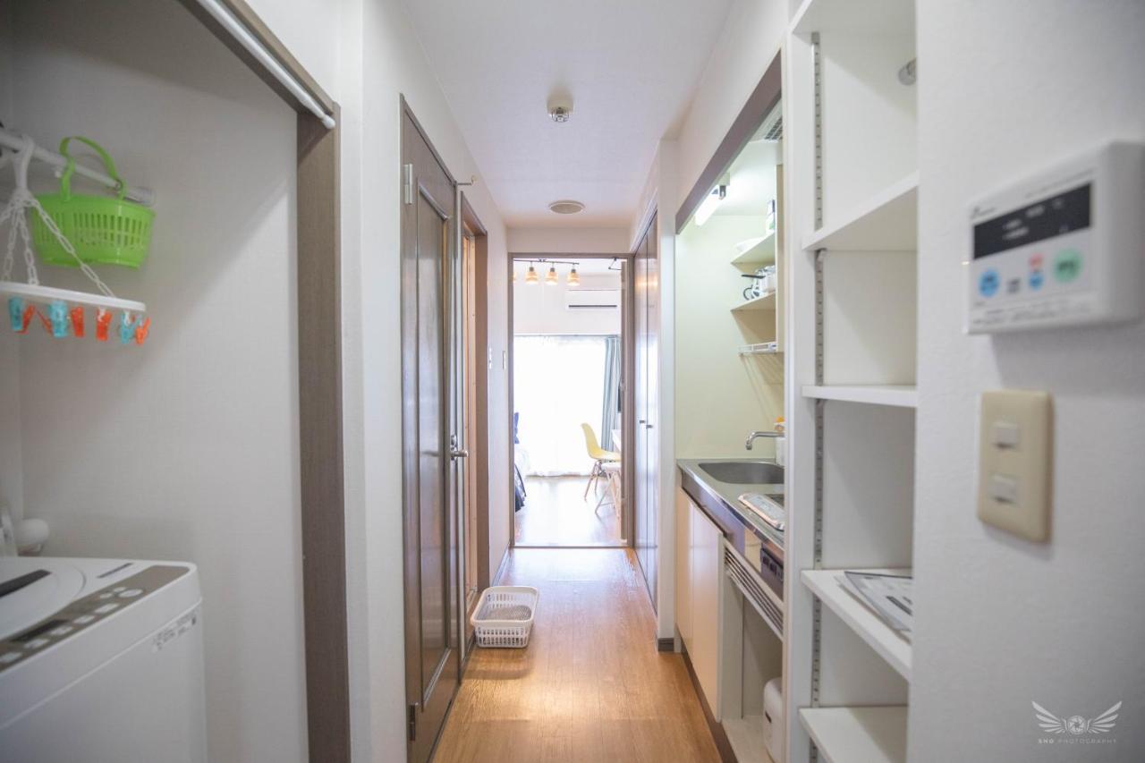 Escort Haruyoshi Apartment