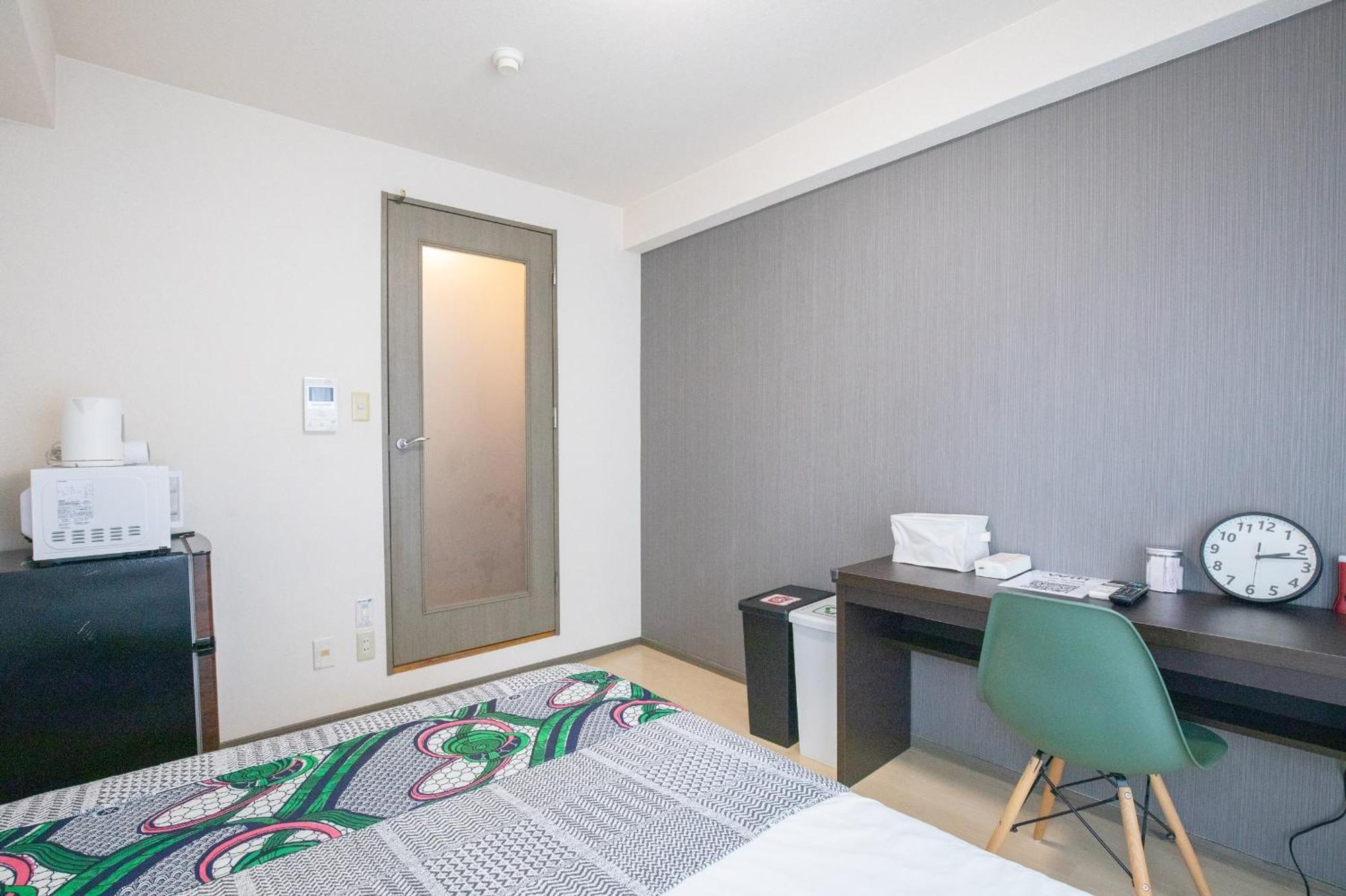 Escort Haruyoshi Apartment *